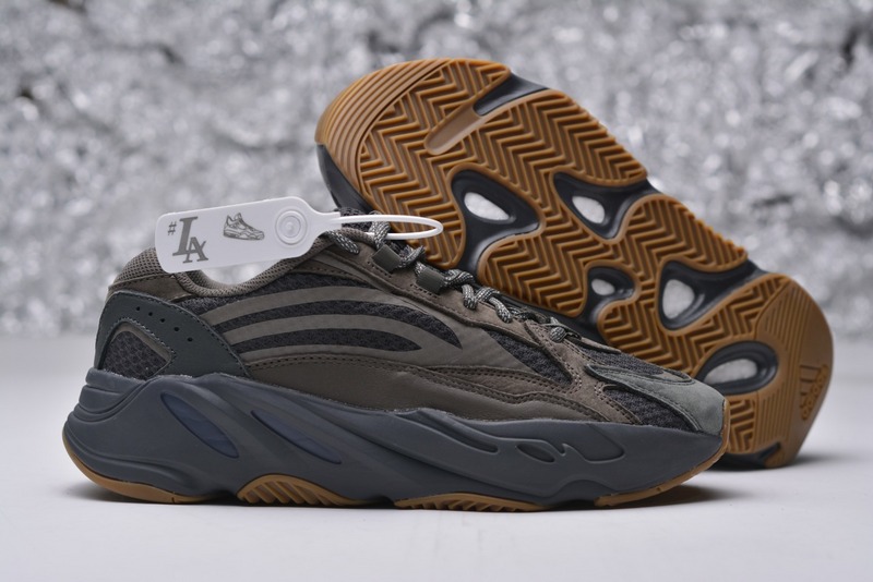 yeezy boost 700 v2 geode replica