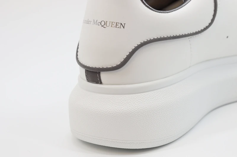 alexander mcqueen  leather platform trainers sneakers gray-white replica