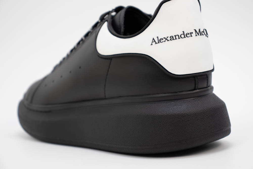 alexander mcqueen show leather platform trainers – black