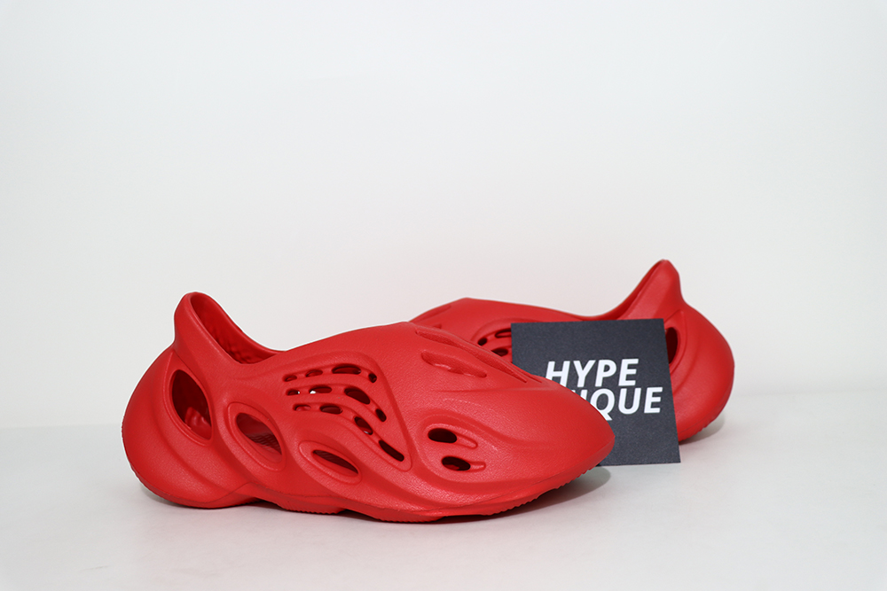 yeezy foam runner ‘vermilion’ replica