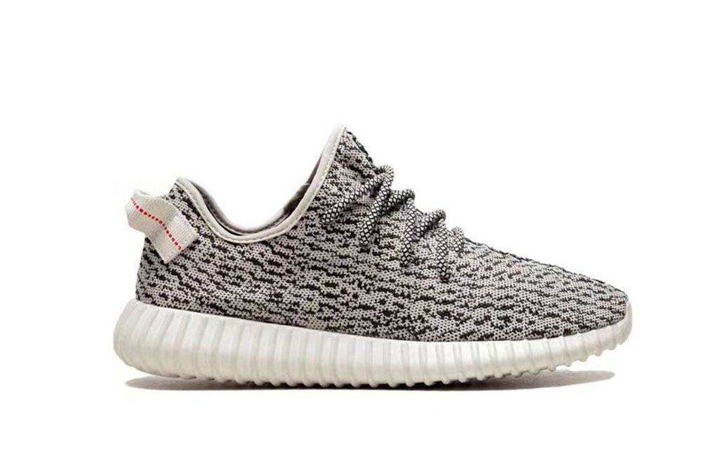 yeezy 350 ‘turtle dove''(2022)