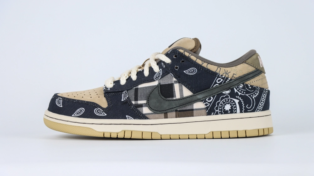 replica travis scott dunks bandana low