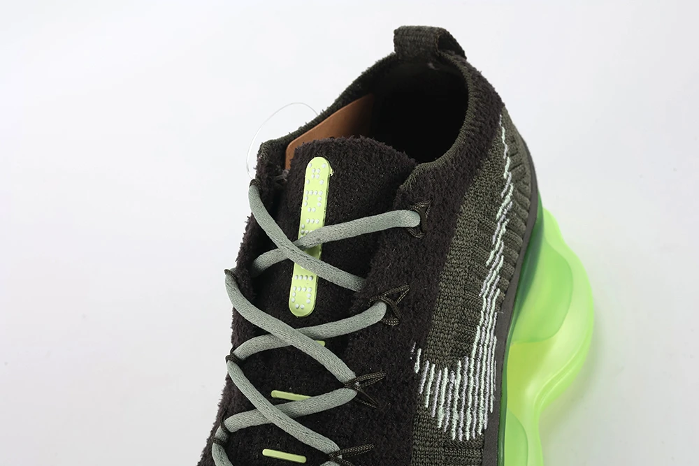 air max scorpion ‘cargo khaki volt’