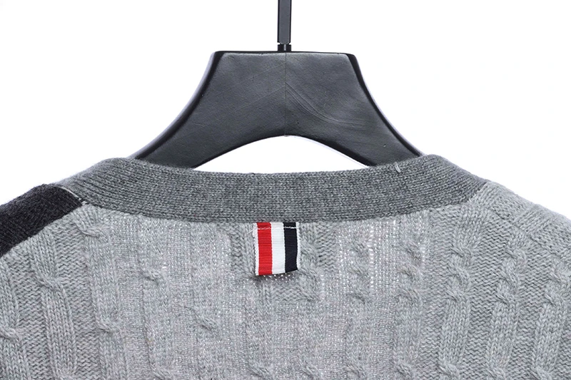 rough cross flower v-neck cardigan