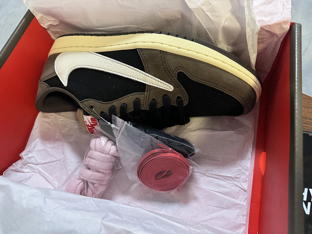 jordan 1 retro low og sp travis scott mocha