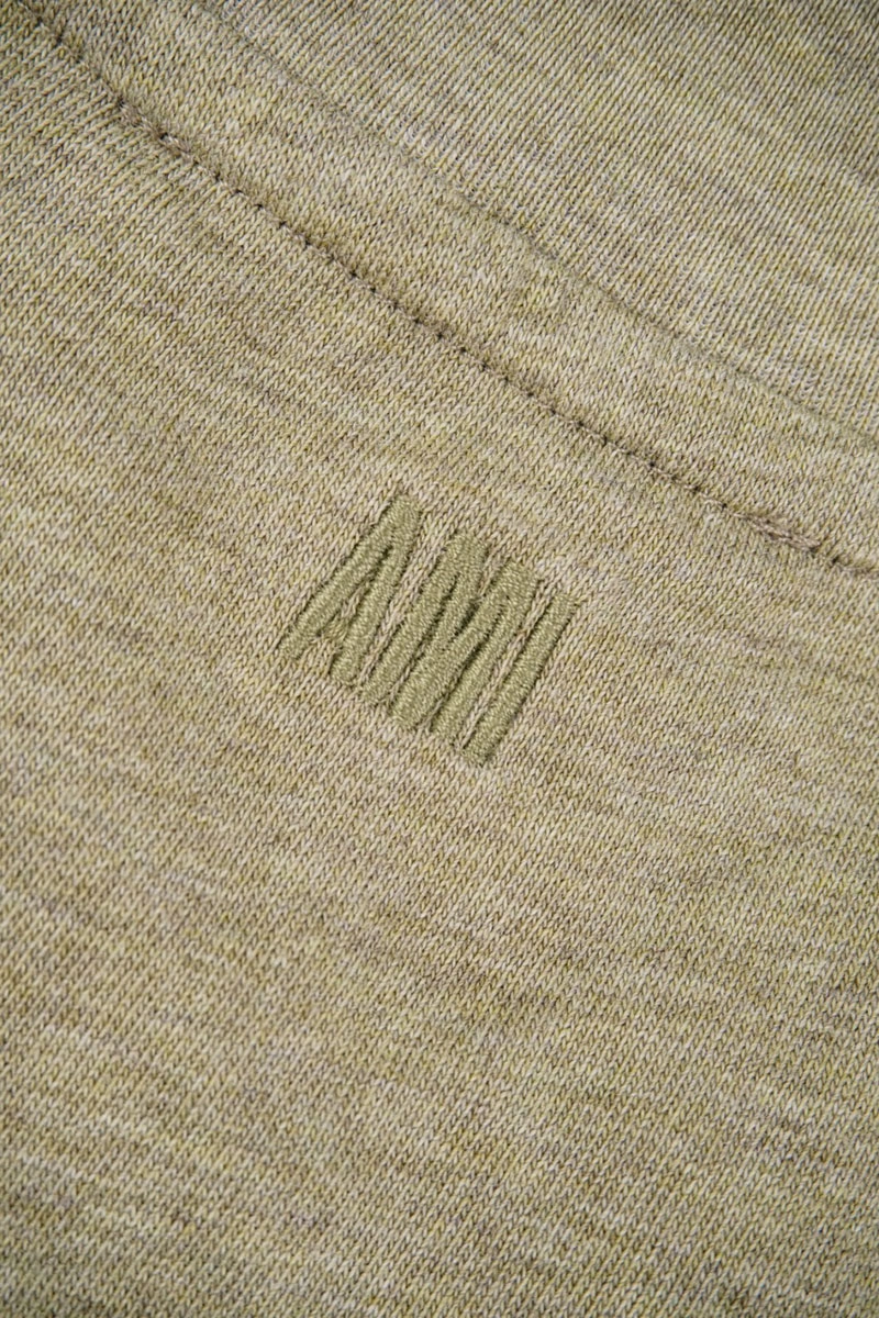 ami logo embroidered t-shirt