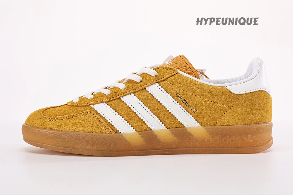 adidas gazelle indoor orange peel white (women’s)