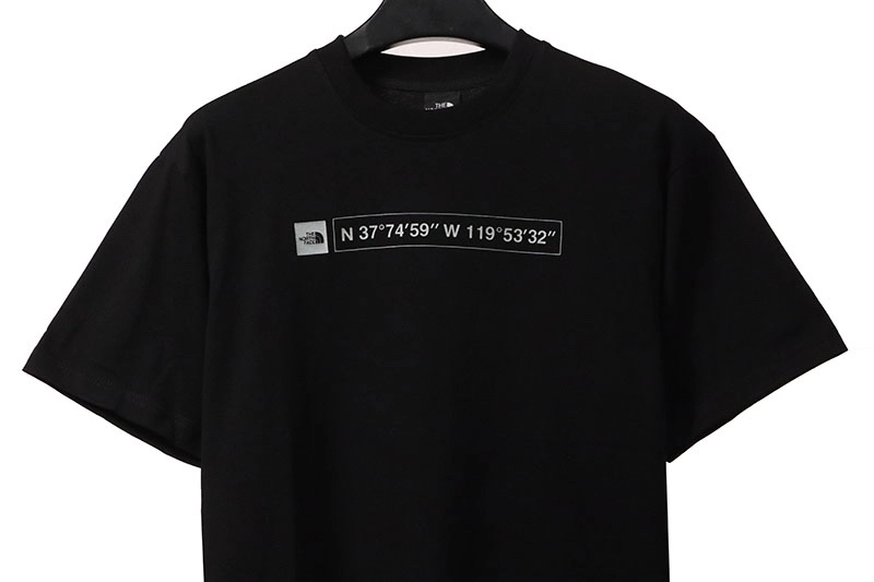 the north face coordinates printed t-shirt