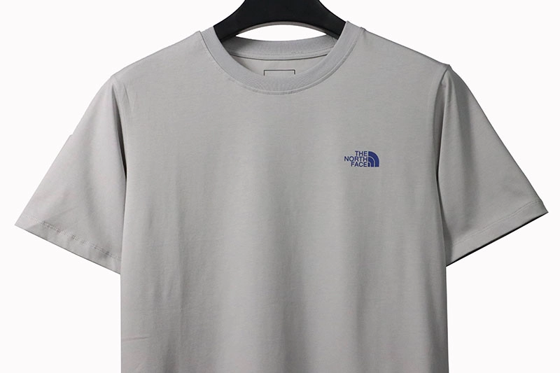 the north face rocky mountain print t-shirt