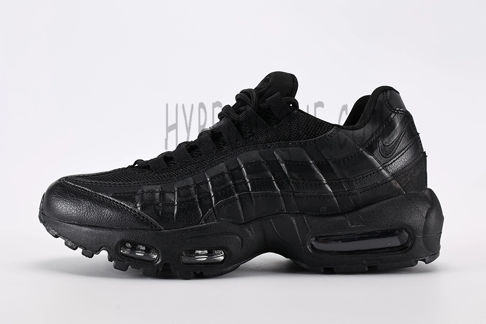 air max 95 ‘triple black’