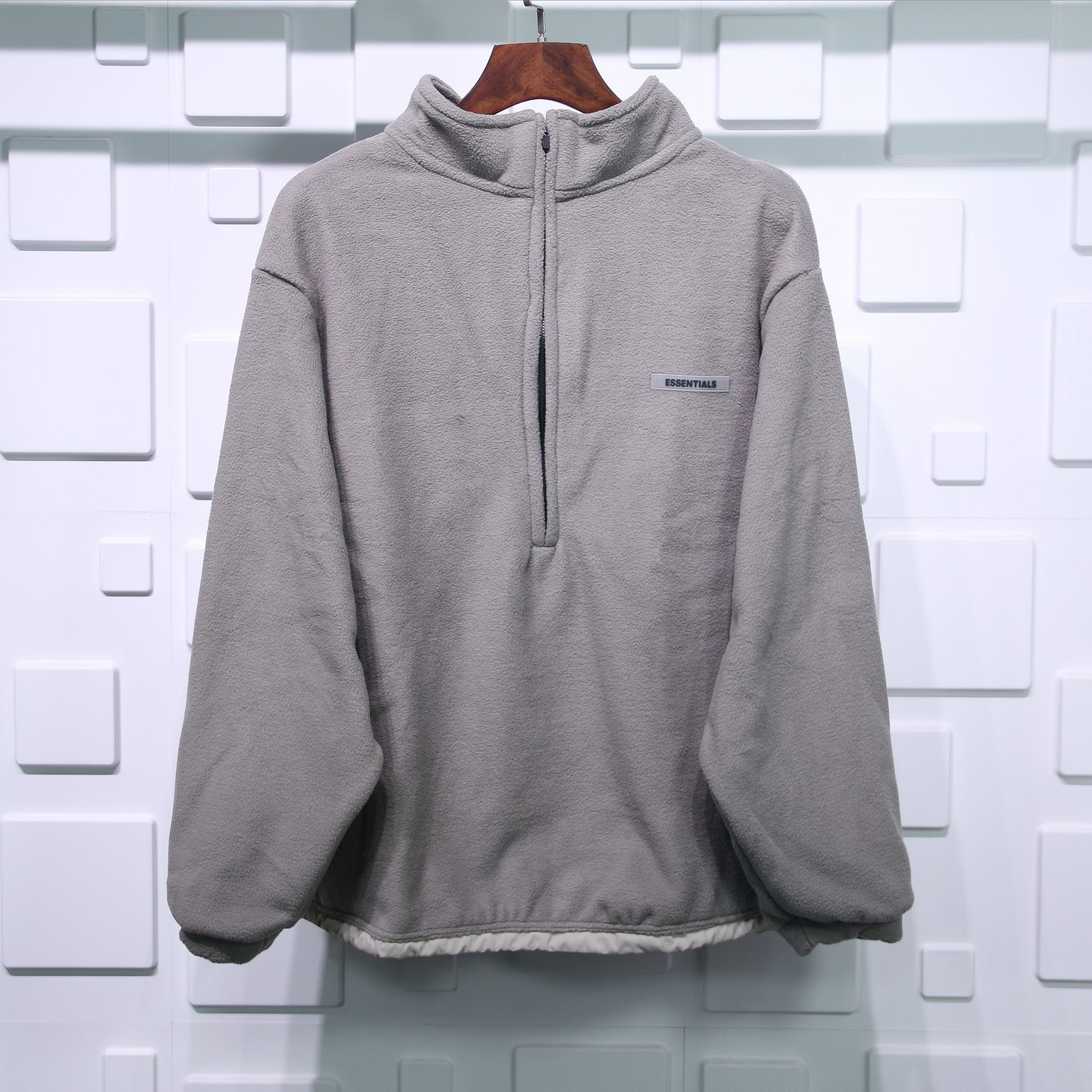 fear of god essentials polar fleece half-zip sweater replica